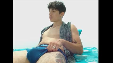 Snapshot of thiago_deseo69 chatting on 10-20-25, 09:15 thiago_deseo69 online show from 10-20-25, 09:15