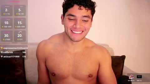 Snapshot of thiago_l chatting on 02-23-25, 03:35 Just Thiago online show from 02-23-25, 03:35