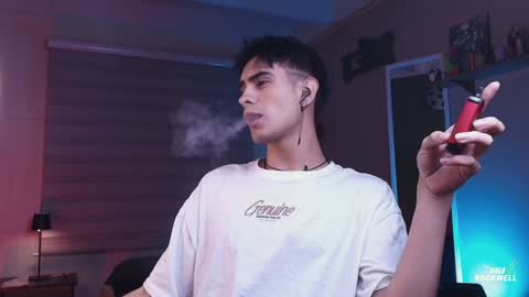 Snapshot of thiago_rockwell chatting on 12-11-24, 01:15 Thiago online show from 12-11-24, 01:15