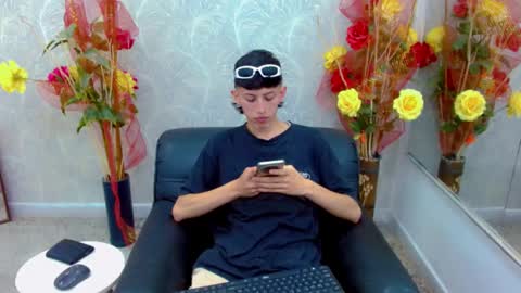 thiago_twink38 online show from 10-11-25, 03:28