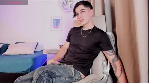 Thiago Winteer online show from 03-29-26, 02:22