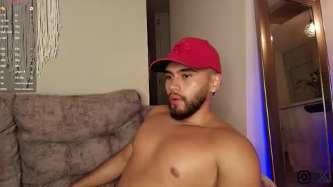 Snapshot of thiagohunk chatting on 09-09-25, 05:29 THIAGO online show from 09-09-25, 05:29