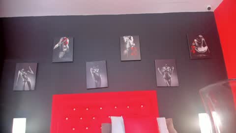 Thia Gomez online show from 01-13-25, 12:13