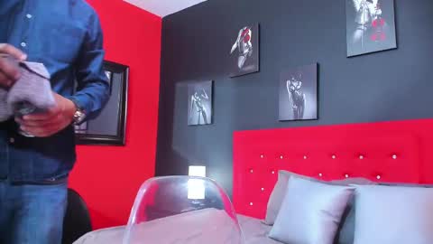 Thia Gomez online show from 03-08-25, 12:20