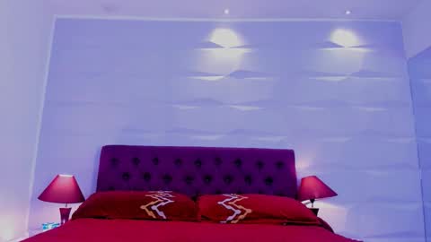 Snapshot of thiagoroca chatting on 10-21-25, 12:50 Thiago online show from 10-21-25, 12:50