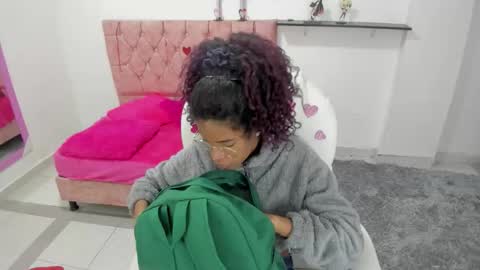 Snapshot of thianahornyy chatting on 02-09-26, 10:08 thianahornyy online show from 02-09-26, 10:08