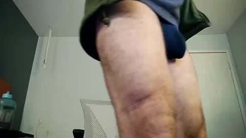 Snapshot of thick2handcurve chatting on 12-11-24, 02:41 thick2handcurve online show from 12-11-24, 02:41