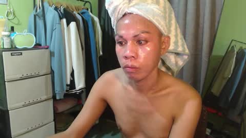 gil online show from 10-14-25, 10:32