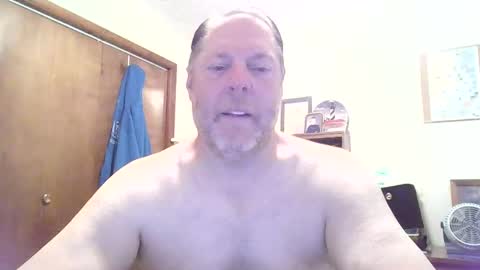 Snapshot of thickcock4u1105 chatting on 05-20-26, 11:38 thickcock4u1105 online show from 05-20-26, 11:38