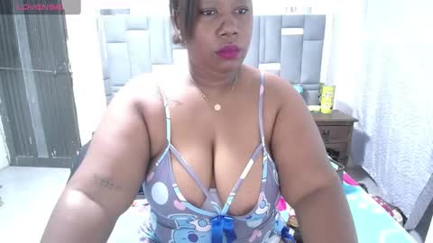 XIOMARA  online show from 01-24-25, 08:55