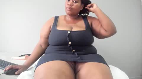 thickleeyanax online show from 12-05-24, 04:12