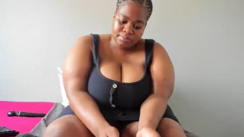 thickleeyanax online show from 12-22-24, 12:49