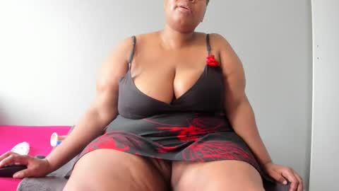 thickleeyanax online show from 12-23-24, 06:33