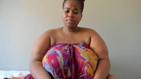 thickleeyanax online show from 02-14-25, 09:24