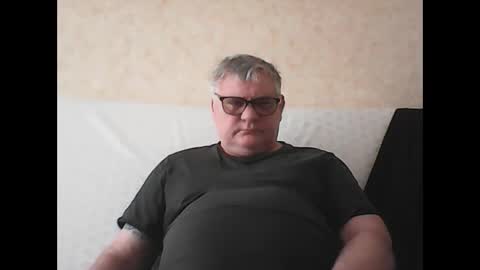 Thierrysymp online show from 12-23-24, 10:42