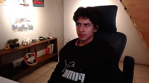 Snapshot of thieves_us chatting on 02-08-26, 05:11 thieves_us online show from 02-08-26, 05:11