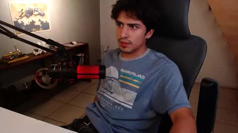 Snapshot of thieves_us chatting on 02-22-26, 05:40 thieves_us online show from 02-22-26, 05:40