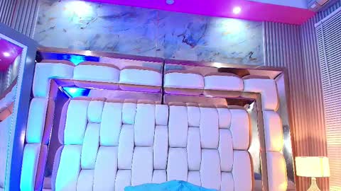 Eva  online show from 01-02-25, 10:44