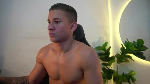 Snapshot of thin_tommy11 chatting on 04-24-26, 08:55 thin_tommy11 online show from 04-24-26, 08:55