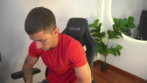 Snapshot of thin_tommy11 chatting on 05-17-26, 08:38 thin_tommy11 online show from 05-17-26, 08:38