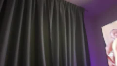 Snapshot of thixxdutchbamboo chatting on 02-17-25, 04:31 thixxdutchbamboo online show from 02-17-25, 04:31