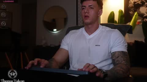 Thomas Falcon online show from 02-22-25, 03:56