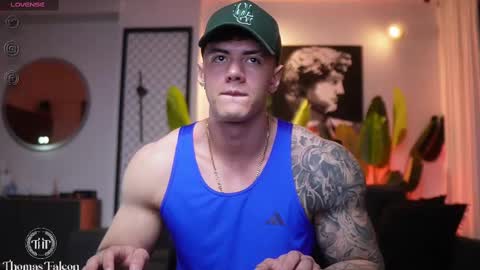 Thomas Falcon online show from 02-26-25, 01:53