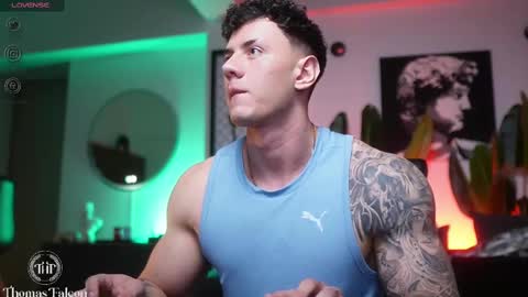 Thomas Falcon online show from 03-05-25, 02:03