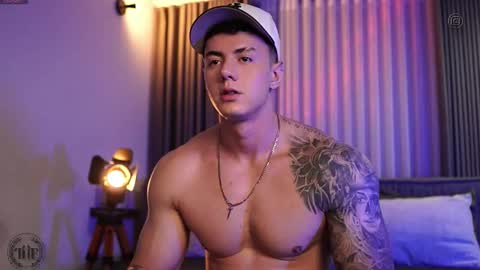 Thomas Falcon online show from 09-14-25, 04:11