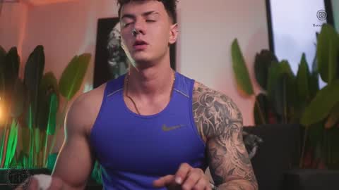 Thomas Falcon online show from 11-23-25, 10:20