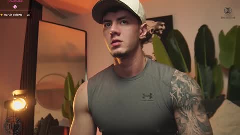 Snapshot of thomas_falcon1 chatting on 01-18-26, 11:41 Thomas Falcon online show from 01-18-26, 11:41