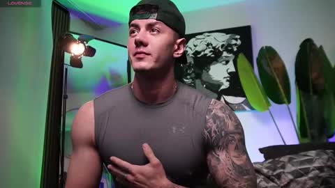 Snapshot of thomas_falcon1 chatting on 02-07-26, 12:14 Thomas Falcon online show from 02-07-26, 12:14