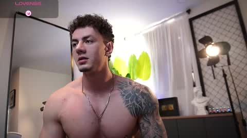 Snapshot of thomas_falcon1 chatting on 02-21-26, 10:22 Thomas Falcon online show from 02-21-26, 10:22