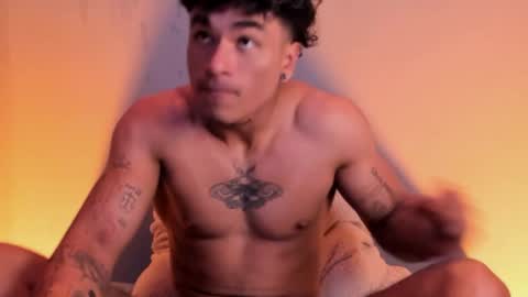 Thomas 3  JUST STAY AND BE MY LAST LOVE online show from 01-02-25, 04:46