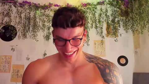 Thomas Grey online show from 02-13-25, 01:08