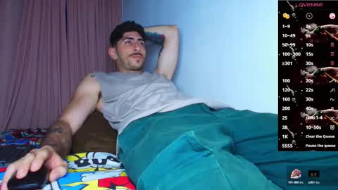 Snapshot of thomas_ks11 chatting on 09-21-25, 05:09 thomas_ks11 online show from 09-21-25, 05:09