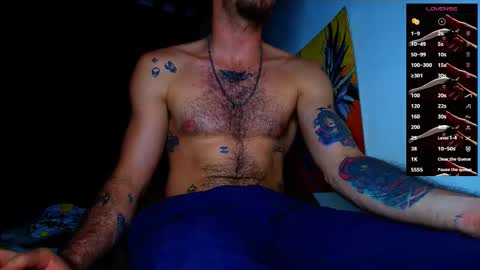 Snapshot of thomas_ks11 chatting on 11-28-25, 02:47 thomas_ks11 online show from 11-28-25, 02:47