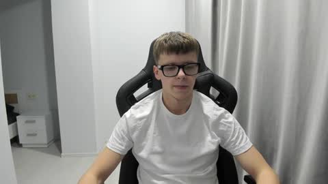 Tomas online show from 01-14-25, 07:11