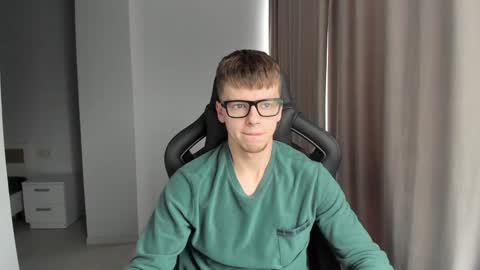 Tomas online show from 01-24-25, 07:41