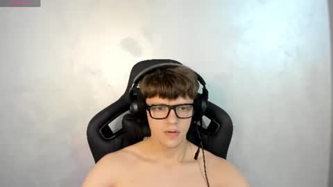 Snapshot of thomas_shelbivip chatting on 07-14-26, 09:31 Tomas online show from 07-14-26, 09:31