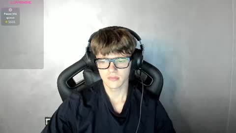 Snapshot of thomas_shelbivip chatting on 07-27-26, 08:49 Tomas online show from 07-27-26, 08:49