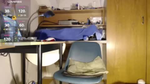 Snapshot of thomasleiber chatting on 12-13-24, 05:32 Thomas online show from 12-13-24, 05:32