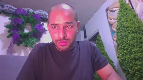 thomas  smith online show from 02-23-25, 04:17