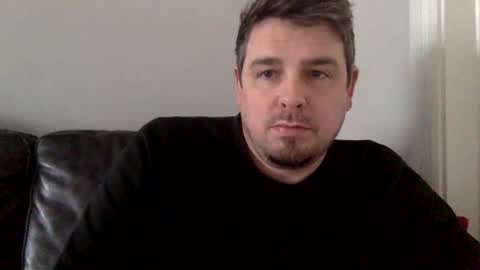 Snapshot of thomisfra chatting on 02-23-25, 12:37 thomisfra online show from 02-23-25, 12:37