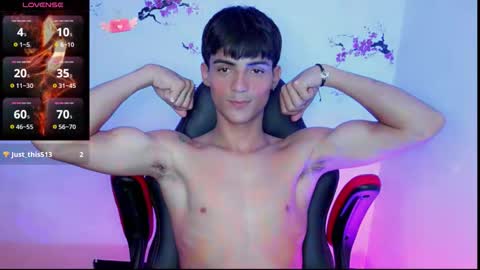 Thomas online show from 09-25-25, 02:59