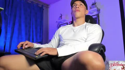 Thoms Every online show from 12-18-25, 01:33