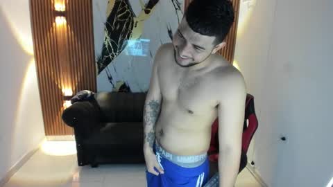 thomson_hot01 online show from 10-03-25, 05:15