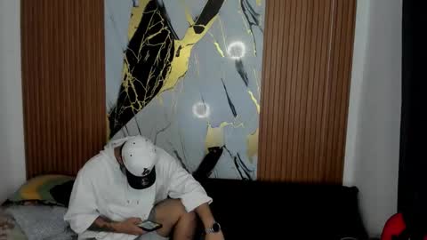 thomson_hot01 online show from 11-30-25, 05:22