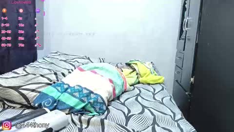 thonyxxx_ online show from 09-17-25, 05:20