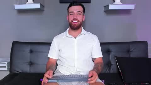 thor_evans online show from 10-15-25, 07:14